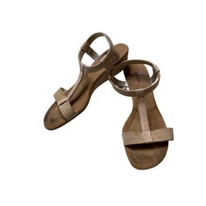 Alfani Beige Faux Snakeskin T Strap Wedge Sandals Size 8 Casual Comfort Shoes